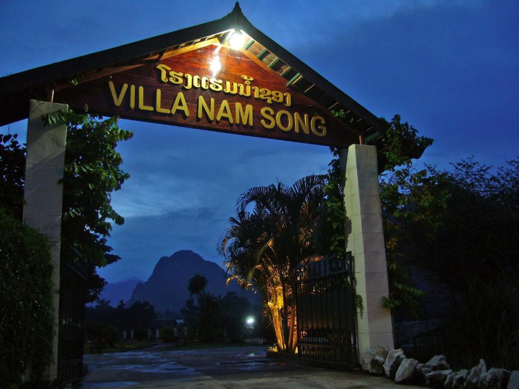 Villa Nam Song Ванг Виенг Екстериор снимка
